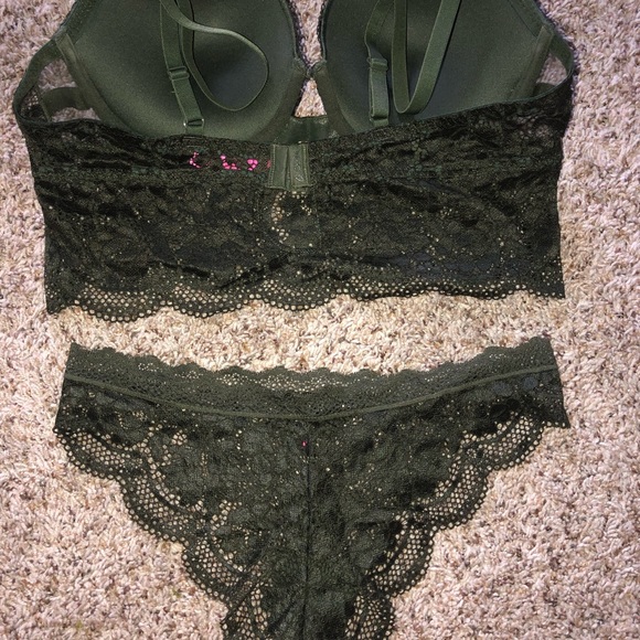 Bra set - Picture 5 of 8